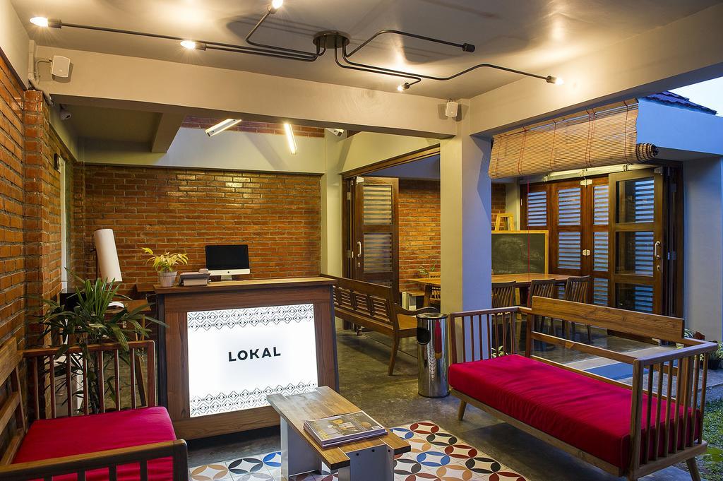 Lokal Hotel & Restaurant Kejayan Exterior photo